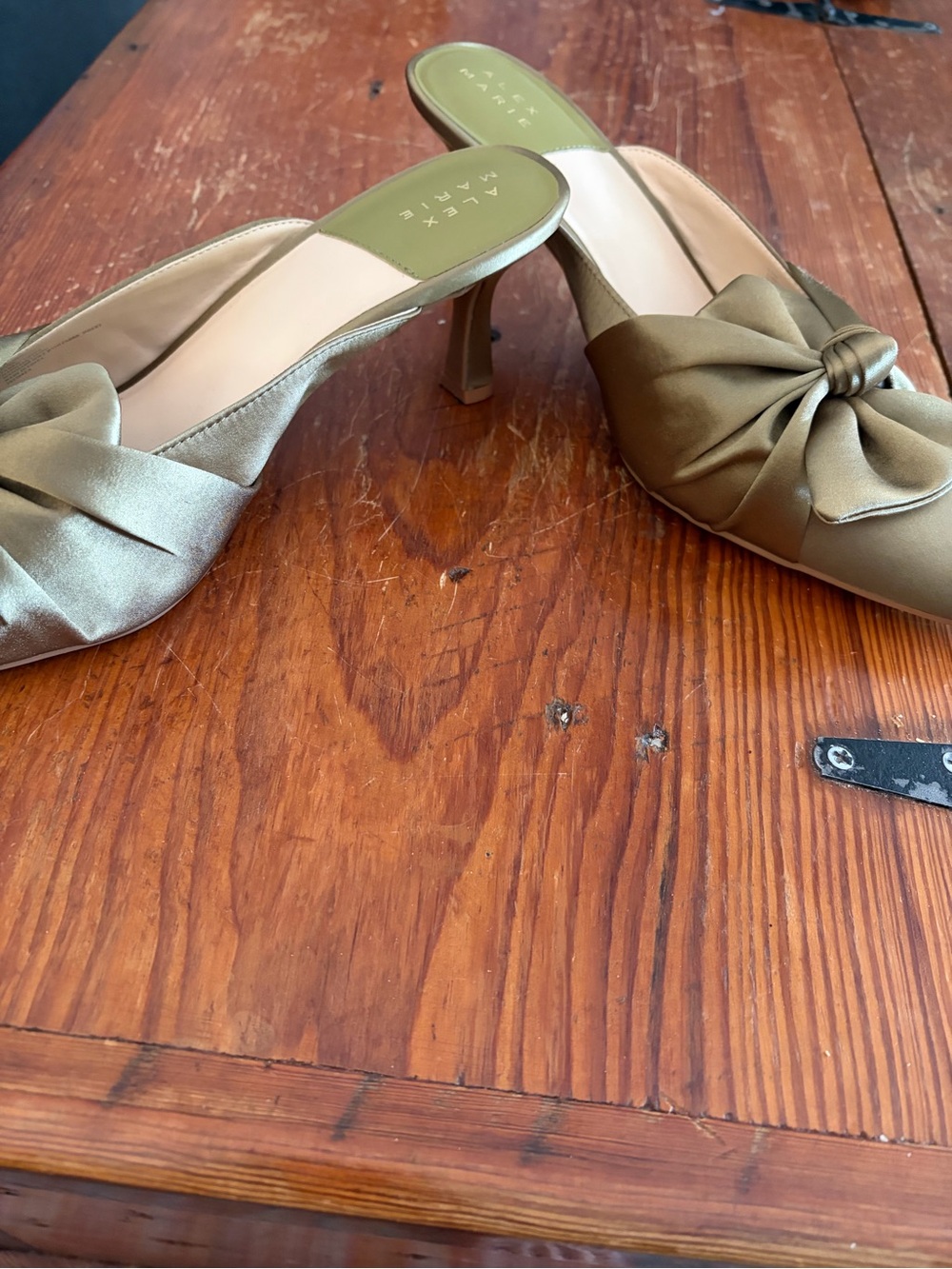 Alex Marie Olive Satin Pointed Knot Mules - Picture 4 of 8
